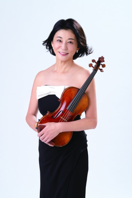 高嶋ちさ子様